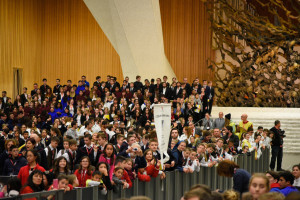 Nell'Aula Paolo VI per l'incontro con papa Francesco