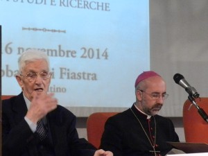 Il prof. Cartechini con il vescovo Marconi