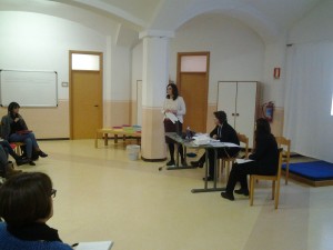 Uno scatto dell'incontro milanese con, in piedi, l'assessore Monteverde