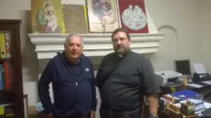 Il direttore di Emmaus don Luigi Taliani e il parroco don Roberto D'Annibale