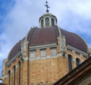 L'esterno della Cupola del Ss. Crocifisso