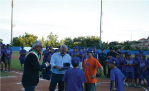 Nella foto, il sindaco di Macerata Carancini e l’assessore allo Sport Canesin all’inaugurazione dei Mondiali Hit