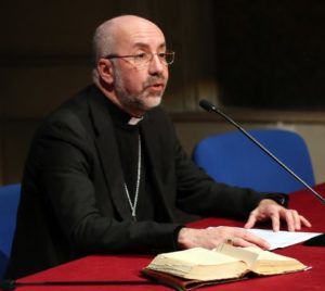 Il vescovo Nazzareno Marconi