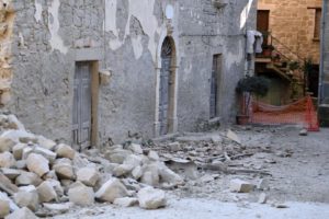 Foto Simone Fanini - LaPressecronaca 30 10 2016 PianaccerroTerremoto, nuovi crolli a  PianaccerroNella Foto  parte di casa crollataFoto Simone Fanini - LaPressenews30 10 2016 Pianaccerroearthquake Pianaccerro