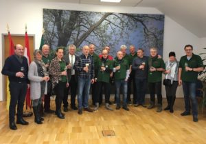 Il gruppo Bierfilzler accolto nel palazzo comunale di Weiden Am See