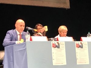 B80098C7-73FB-4D5B-B18D-72D47895342F