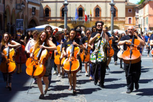 RAVENNA FESTIVAL 2016. 100 CELLOS

Foto Fabrizio Zani / Daniele Casadio