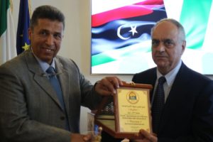 Mohamed Faraj Al Faloos e Francesco Adornato