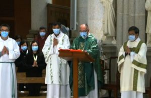 hong-kong-messa-mascherine-755x491